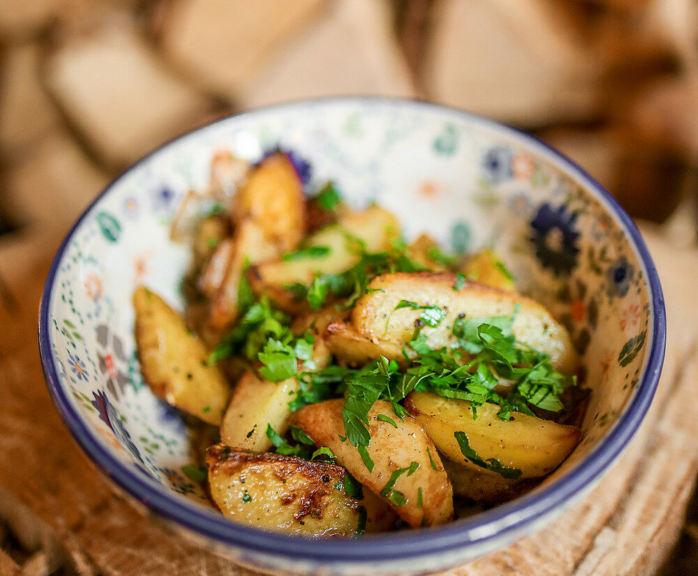 Картофель, жаренный с луком