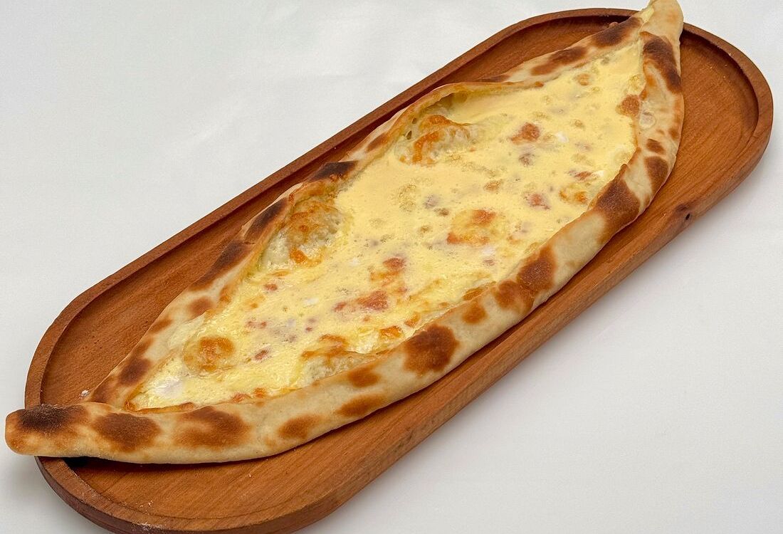 Пиде с сыром
