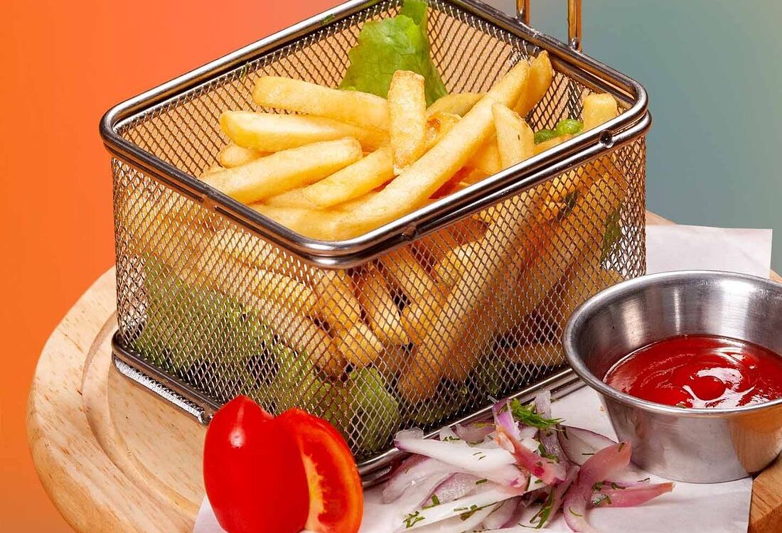 Картофель фри в чесночном масле