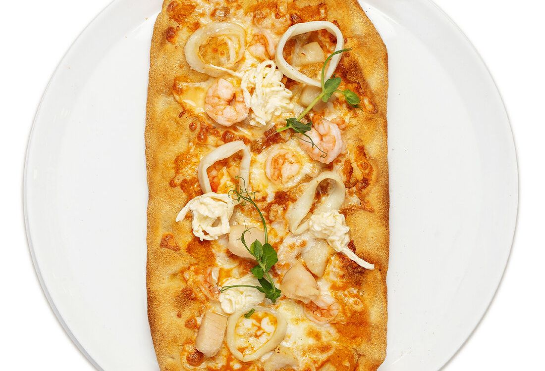 Пицца с морепродуктами 30 см