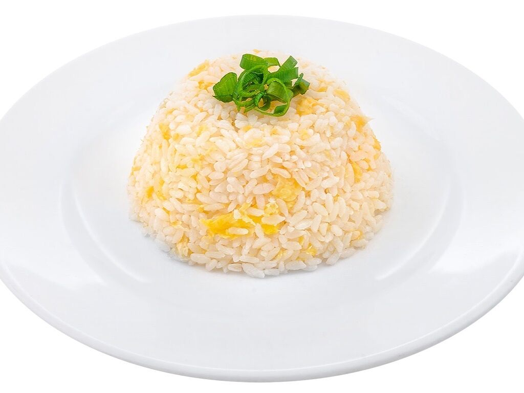 Жареный рис с яйцом