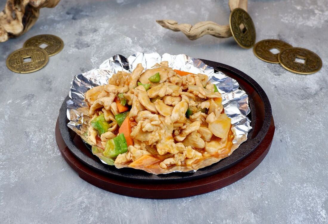 Курица на чугуне