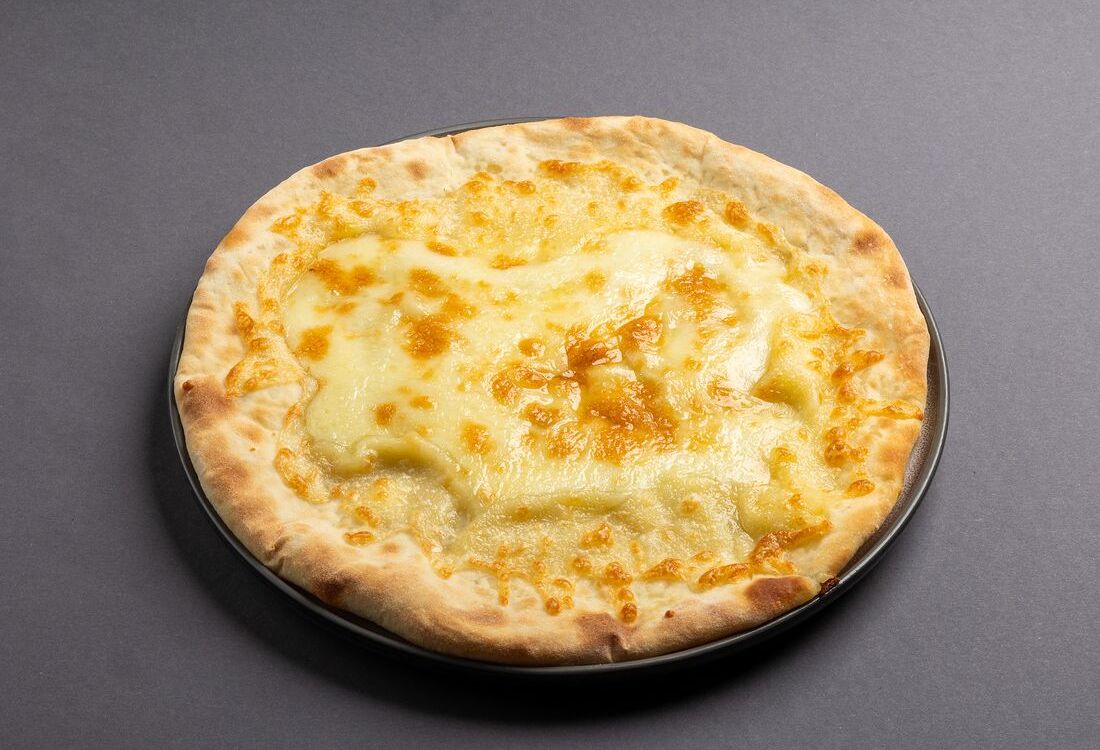 Хачапури по-мегрельски с сыром