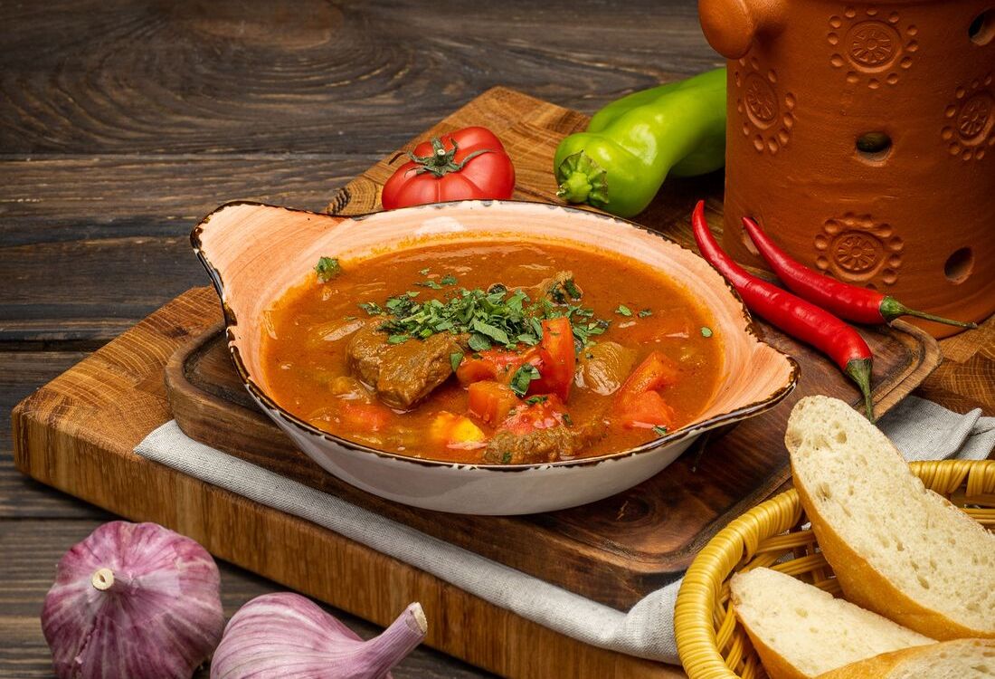 Чашушули с говядиной