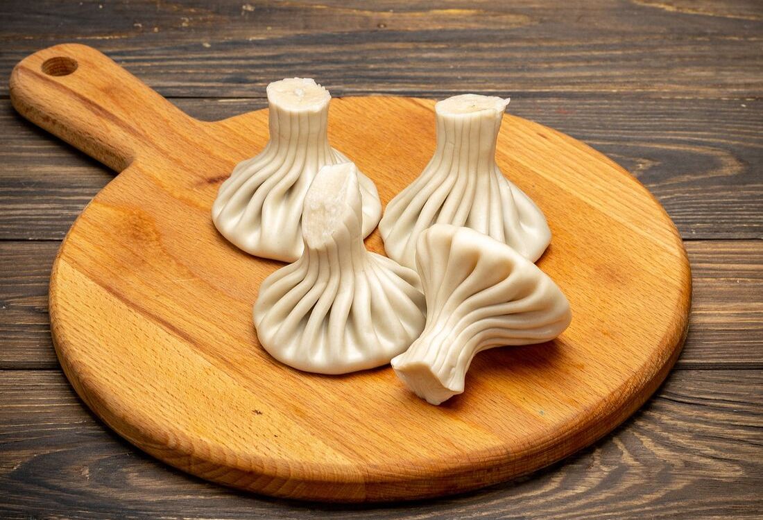 Хинкали с бараниной и говядиной