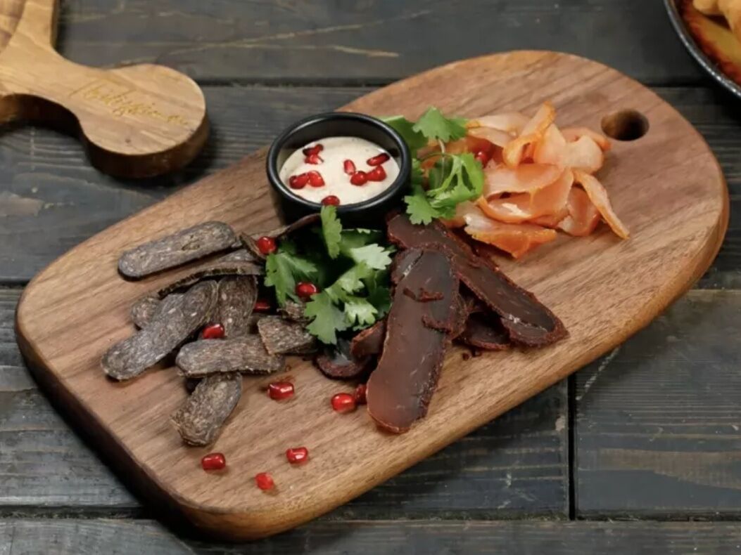 Мясная нарезка
