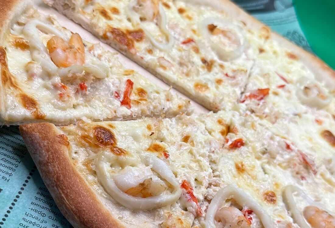 Пицца с морепродуктами