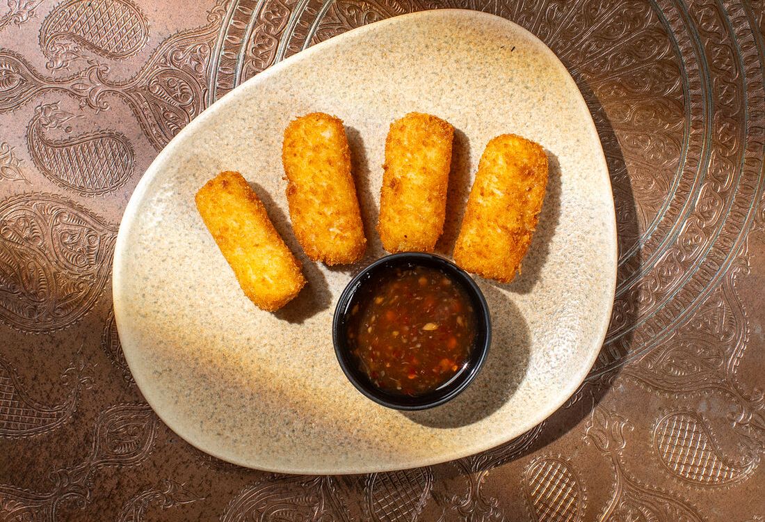 Палочки из мяса краба