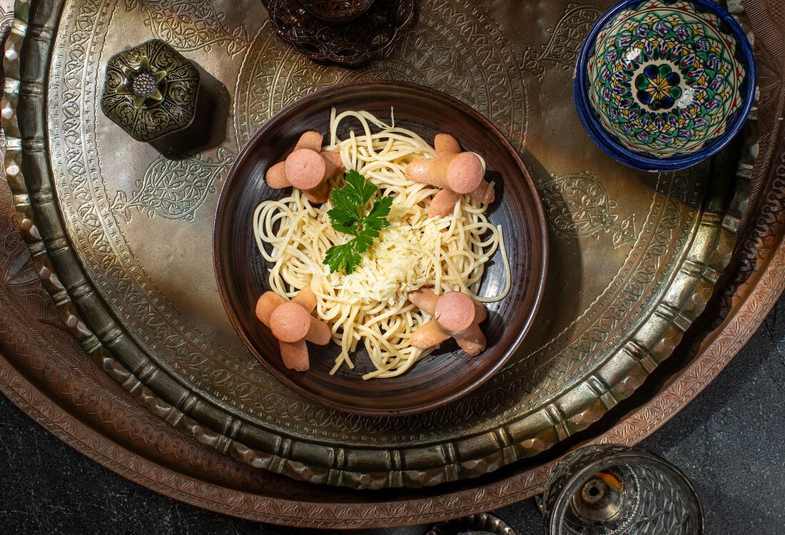 Спагетти с сыром и осьминожками
