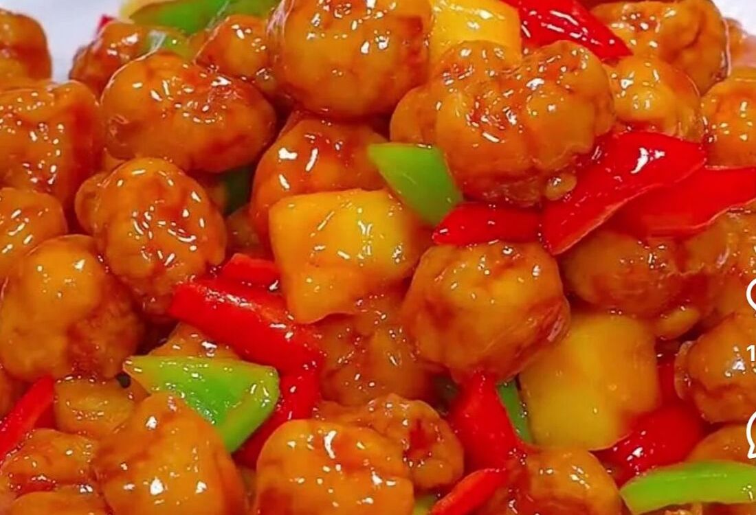 20 Свинина в кляре с ананасом 
